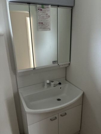 中新川郡立山町前沢新町、新築一戸建ての洗面画像です