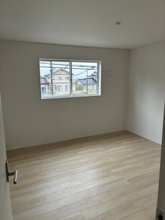 中新川郡立山町前沢新町、新築一戸建ての寝室画像です