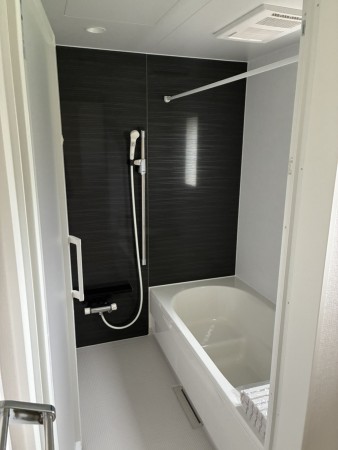 中新川郡立山町前沢新町、新築一戸建ての風呂画像です