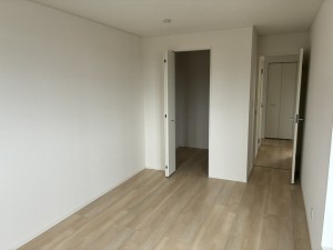 富山市婦中町笹倉、新築一戸建ての寝室画像です