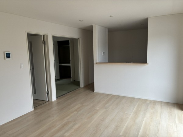 富山市婦中町笹倉、新築一戸建ての内装画像です