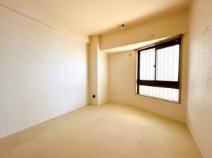 富山市窪本町、マンションの画像です