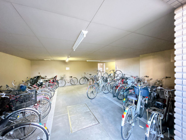 富山市窪本町、マンションのその他画像です