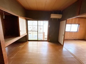 富山市千原崎、中古一戸建ての画像です