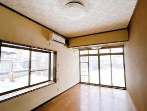 富山市下野新、中古一戸建ての画像です