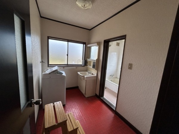 富山市婦中町中名、中古一戸建ての画像です