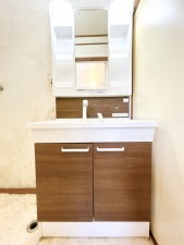 富山市呉羽町、中古一戸建ての洗面画像です