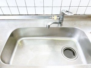 富山市呉羽町、中古一戸建てのキッチン画像です