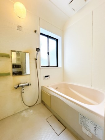 富山市呉羽町、中古一戸建ての風呂画像です