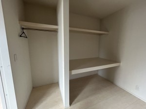 富山市中川原、中古一戸建ての収納画像です