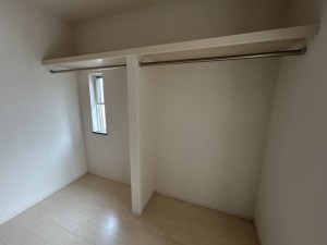 富山市中川原、中古一戸建ての収納画像です