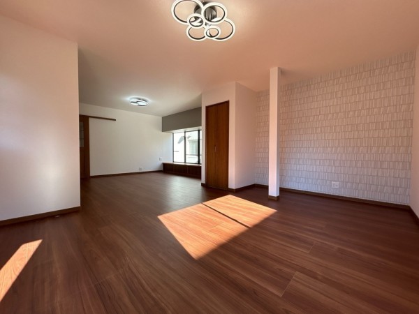 富山市新庄町、中古一戸建ての画像です