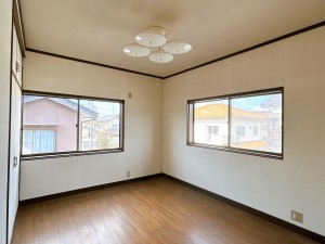 富山市月岡東緑町、中古一戸建ての画像です