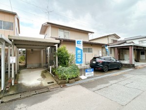 富山市藤の木台、中古一戸建ての外観画像です