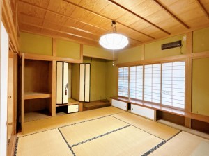 富山市中川原、中古一戸建ての画像です