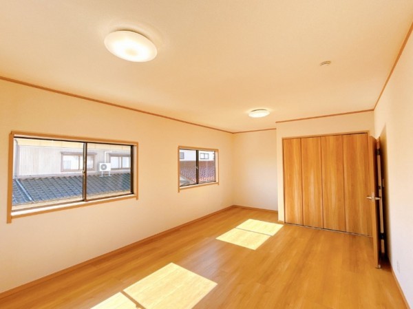 富山市森住町、中古一戸建ての画像です