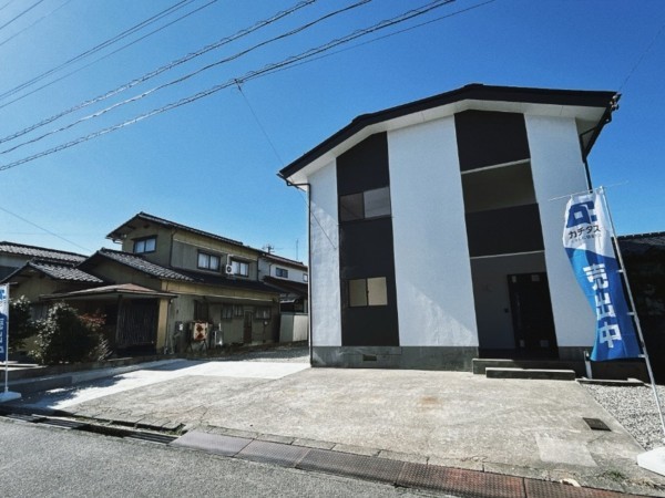 富山市森住町、中古一戸建ての画像です