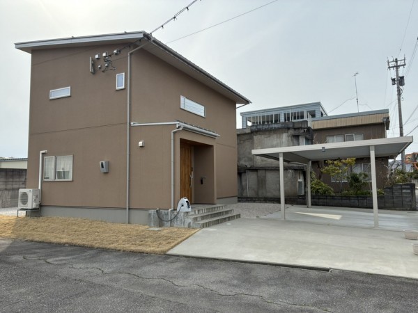 富山市五福、中古一戸建ての外観画像です