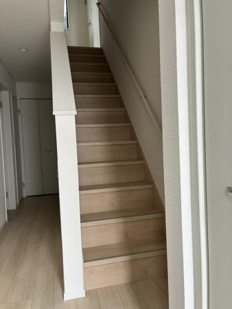 富山市東田地方町、新築一戸建ての内装画像です