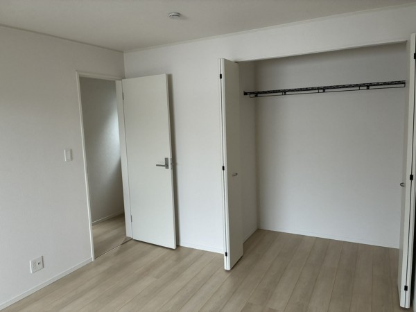 富山市東田地方町、新築一戸建ての寝室画像です