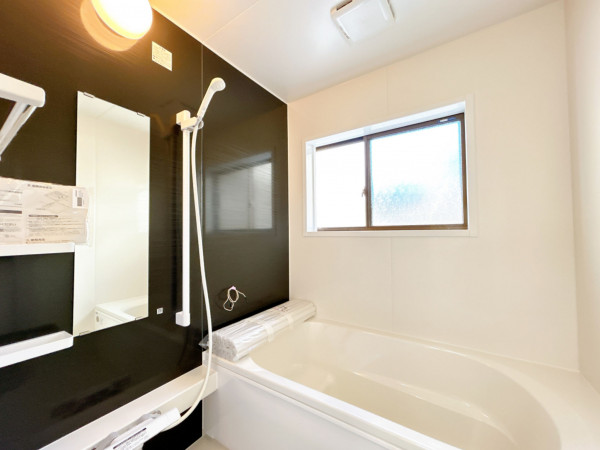 富山市堀川町、中古一戸建ての風呂画像です