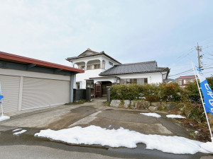富山市下野新、中古一戸建ての外観画像です
