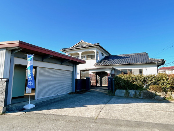 富山市下野新、中古一戸建ての外観画像です