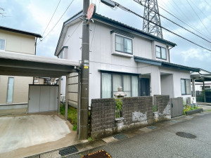 富山市米田町、中古一戸建ての外観画像です