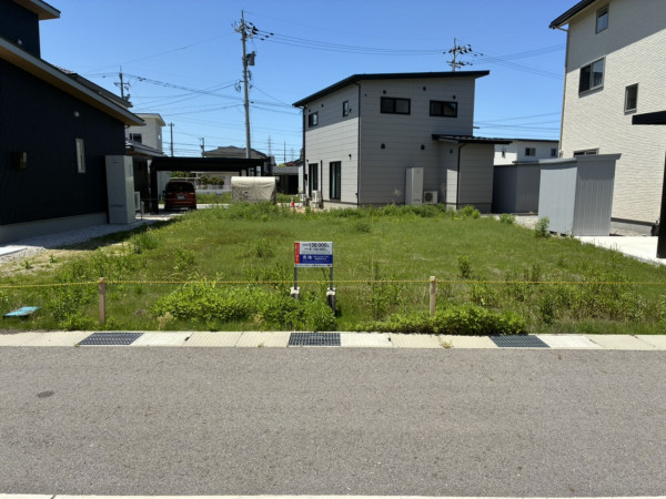 富山市米田町、土地の外観画像です