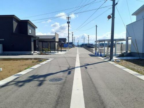 富山市下冨居、土地の外観画像です