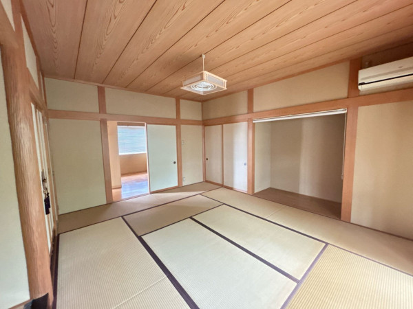 富山市金山新、中古一戸建ての内装画像です
