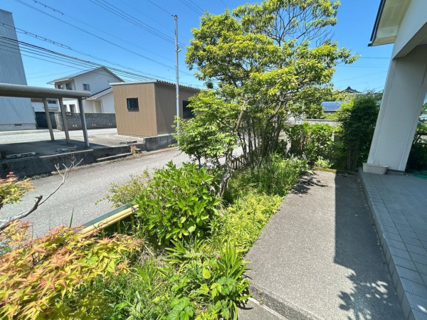 富山市金山新、中古一戸建ての外観画像です