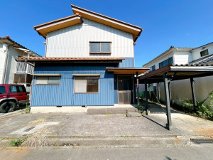 富山市米田すずかけ台、中古一戸建ての外観画像です