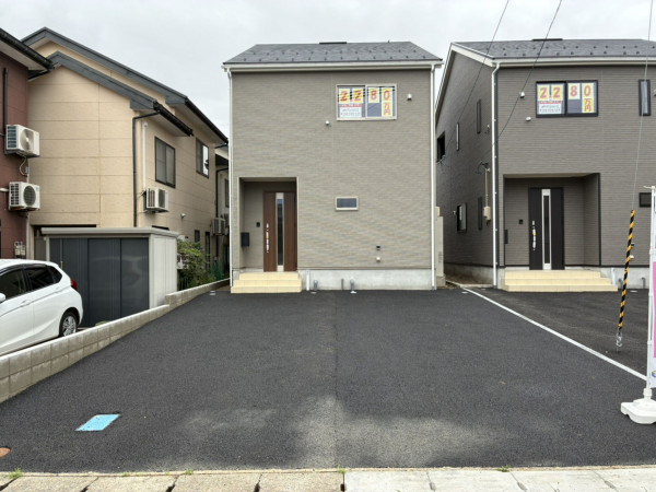 高岡市荻布新町、新築一戸建ての外観画像です
