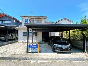 富山市粟島町、中古一戸建ての外観画像です