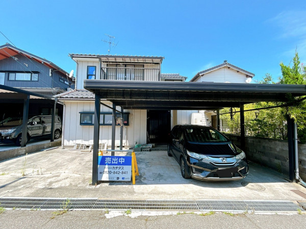 富山市粟島町、中古一戸建ての外観画像です