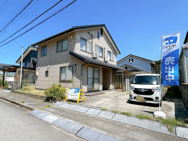 富山市田畑、中古一戸建ての外観画像です