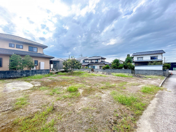 富山市中川原、土地の外観画像です