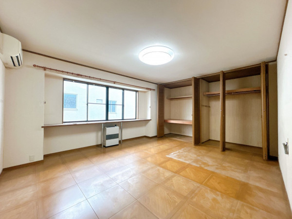 富山市館出町、中古一戸建ての内装画像です