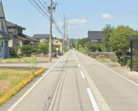 富山市婦中町持田、土地の前面道路を含む現地写真画像です