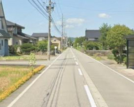 富山市婦中町持田、土地の前面道路を含む現地写真画像です