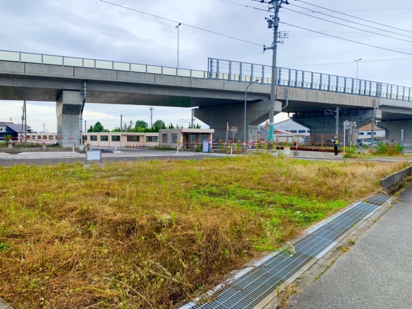 富山市東富山寿町、土地の外観画像です