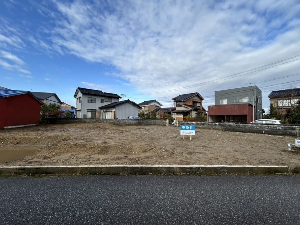 高岡市樋詰、土地の外観画像です