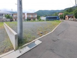 甲府市古府中町、土地の画像です
