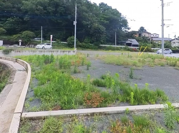 甲府市古府中町、土地の画像です