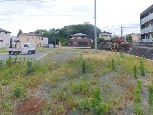 甲府市古府中町、土地の画像です