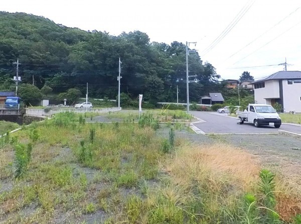 甲府市古府中町、土地の画像です