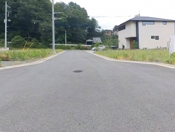 甲府市古府中町、土地の画像です