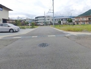 甲府市古府中町、土地の画像です