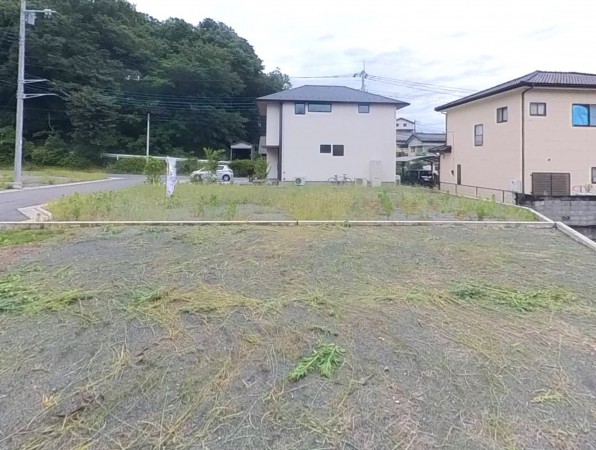 甲府市古府中町、土地の画像です